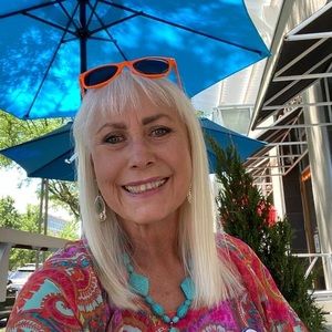 Meet your Posher, Patti